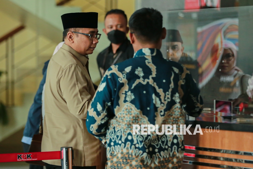 Kasus Haji tak Kunjung Kelar, Eks Penyidik Soroti Perbedaan Pendapat Internal KPK