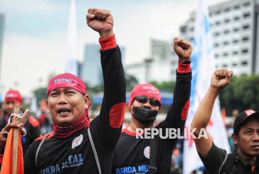 Tolak UMP Jakarta 2026, Buruh Bakal Gugat Kepgub ke PTUN