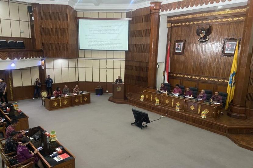 DPRD Bali setujui RAPBD 2026 dengan target pendapatan naik.