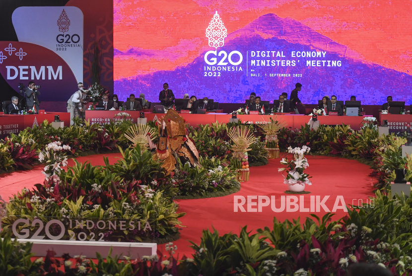 Suasana pembukaan Pertemuan Tingkat Menteri Ekonomi Digital (DEMM) Presidensi G20 Indonesia di Nusa Dua, Bali, Kamis (1/9/2022). (ilustrasi).  Pemerintah Indonesia menerima bantuan dari China berupa robot pemindai untuk keamanan penyelenggaraan Konferensi Tingkat Tinggi G20 di Bali senilai 80 juta yuan atau sekitar Rp 172,4 miliar. 