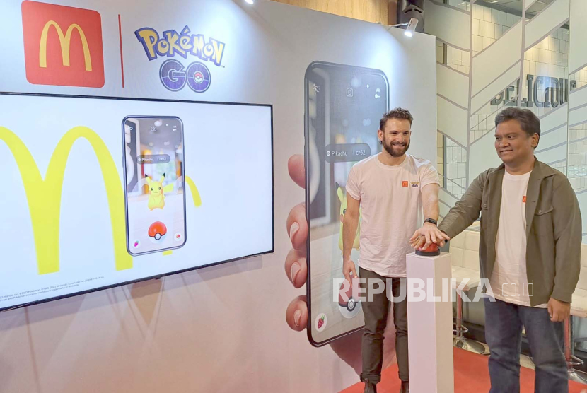 Gim Pokemon GO dan gerai McDonalds Indonesia mengumumkan program kerja sama dan penawaran spesial untuk pelanggan dalam konferensi pers di Jakarta, Selasa (22/8/2023).