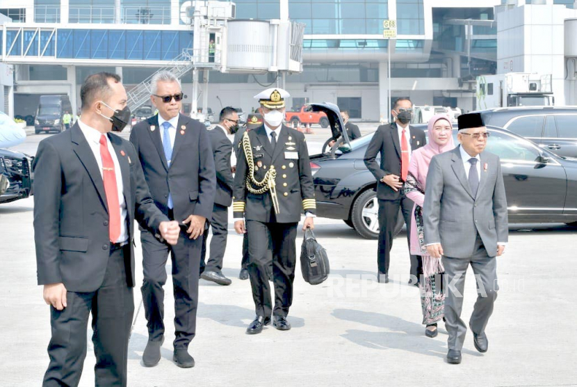 Wakil Presiden KH Maruf Amin beserta rombongan terbatas bertolak menuju Uzbekistan untuk melakukan serangkaian agenda kunjungan kerja, Senin (12/06/2023). 