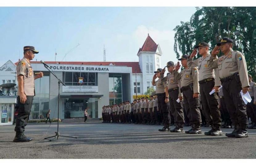 Eks Ajudan Presiden Jokowi Gantikan Sandi Pimpin Polrestabes Surabaya