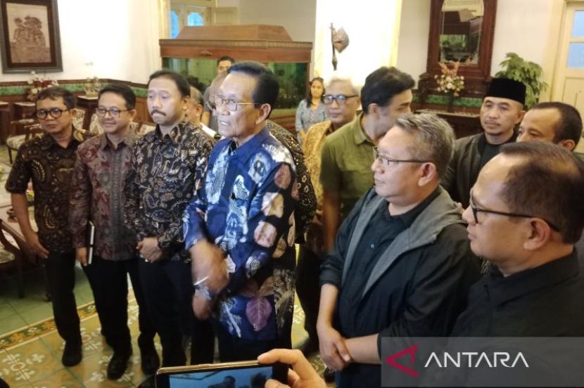 Sultan HB X Ajak Kampus di Yogyakarta Sampaikan Aspirasi Tanpa Kekerasan