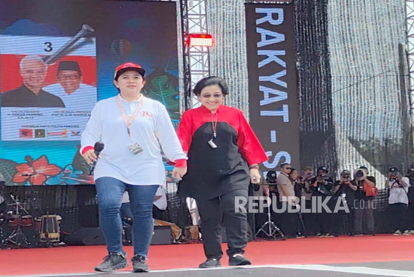 Ketua DPP PDIP Puan Maharani beri tanggapan apakah sambutan Megawati ditujukan untuk menyindir Jokowi atau tidak, Sabtu (10/2/2024). 