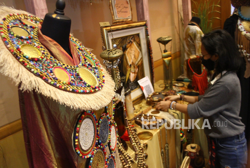 Throughout Nov 2022 East Java Jewelry Exports Increase 100%