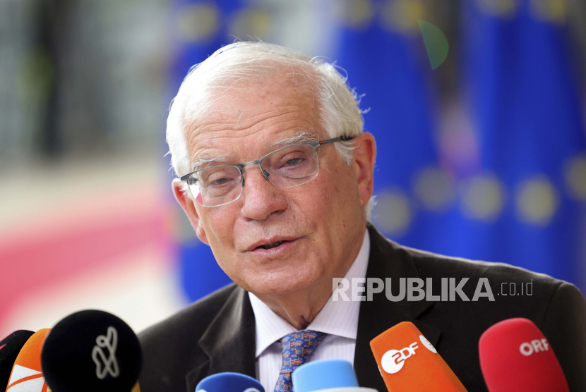 Kepala kebijakan luar negeri Uni Eropa Josep Borrell. Uni Eropa mengutuk hukuman terbaru yang dijatuhkan kepada pemimpin Myanmar yang digulingkan Aung San Suu Kyi. 
