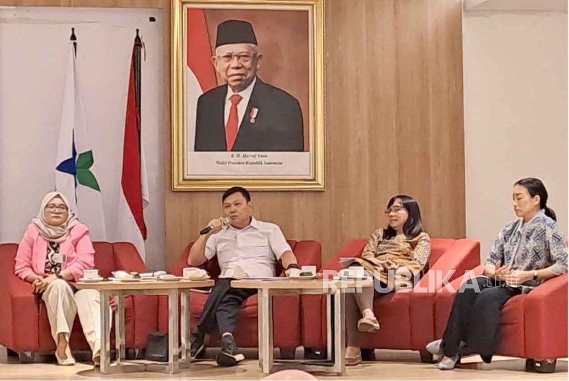 Diskusi Publik dan Peluncuran Buku Navigasi Isu Perubahan Iklim di Pemilu 2024 di Gedung Perpusnas, Jakarta Pusat, Kamis (19/10/2023). 