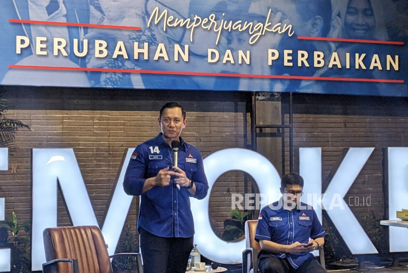 Ketua Umum Partai Demokrat Agus Harimurti Yudhoyono (AHY) usai pidatonya Agenda Perubahan dan Perbaikan untuk Indonesia yang Lebih Baik di Kantor DPP Partai Demokrat, Jakarta, Jumat (14/7/2023).
