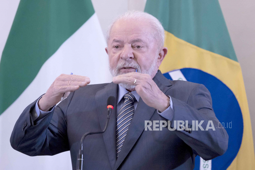 Presiden Brasil Luiz Inacio Lula da Silva mengatakan, negaranya terlibat aktif dalam mengupayakan perdamaian di Ukraina.