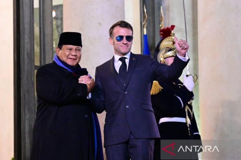 Prabowo dan Macron Bahas Kemitraan Strategis di Paris