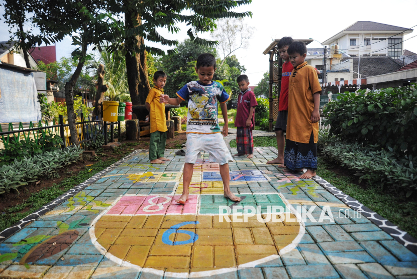 Tantrum Anak Akibat Gawai Tanda Awal Kecanduan