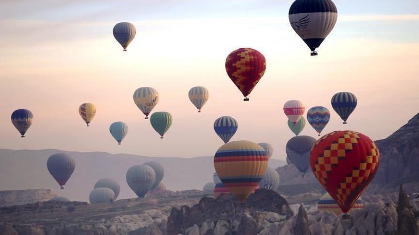 Wakil Menteri Kebudayaan dan Pariwisata Turki mengatakan jumlah wisatawan asing yang mengunjungi Turki akan berlipat ganda pada 2021 dibandingkan tahun lalu