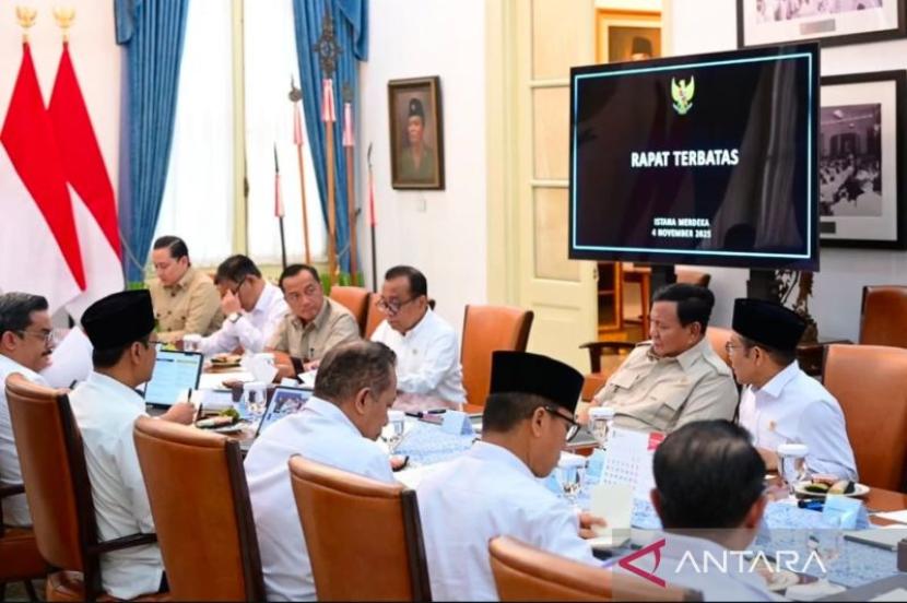 Pemerintah Perkuat Pemberdayaan Masyarakat agar Tak Bergantung Bansos