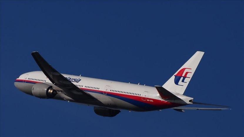 Penerbangan Malaysia Airlines MH196 mendarat darurat karena ada ancaman bom.