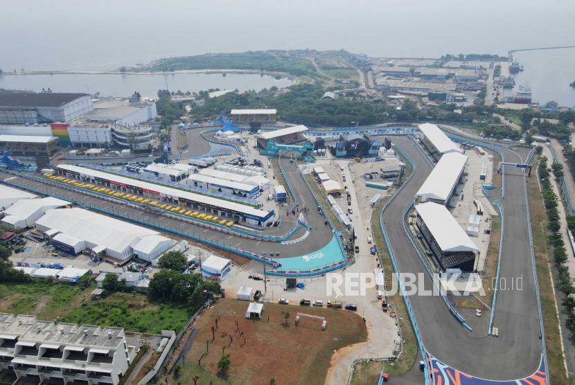 Suasana AGI Jakarta International E-Prix Circuit di Jakarta, Rabu (31/5/2023).