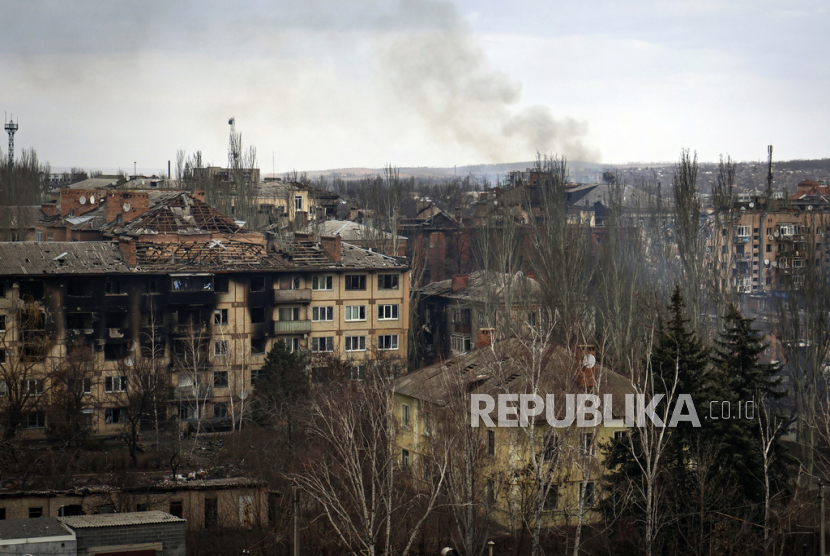  Pemandangan Kota Bakhmut, tempat pertempuran terberat dengan pasukan Rusia, wilayah Donetsk, Ukraina, Rabu (15/3/2023).