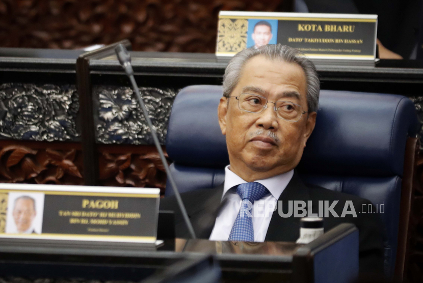 Dua tokoh Malaysia termasuk mantan perdana menteri Muhyidin Yassin positif Covid-19. Ilustrasi.