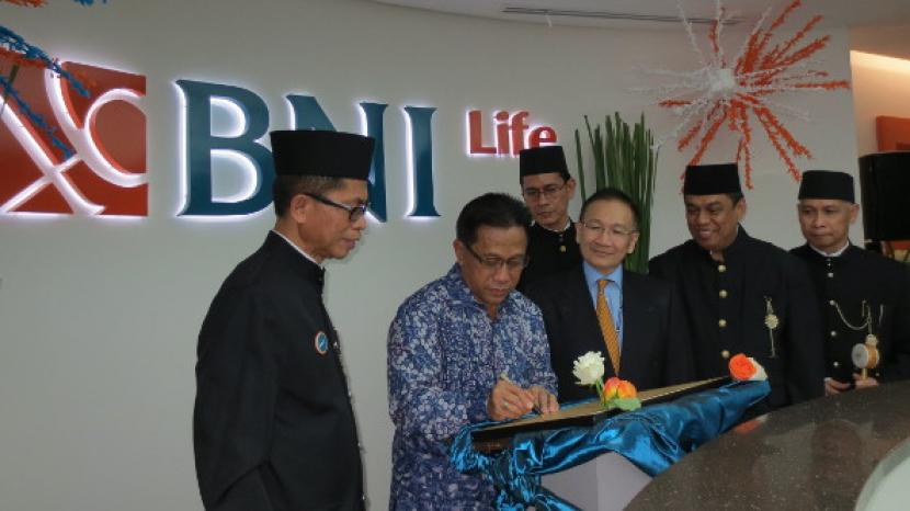 Peresmian kantor baru BNI Life di Landmark Center, Jakarta, Kamis (7/2/2013).