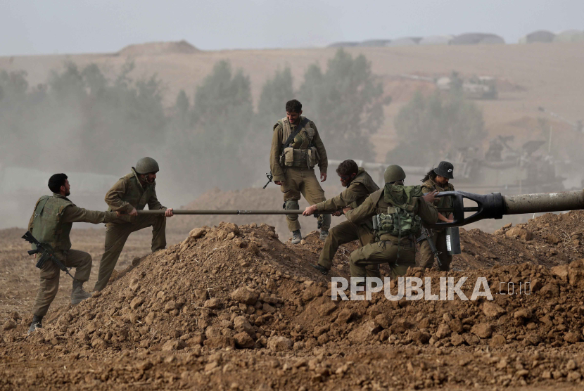 Serangan pejuang Hamas mengejutkan Israel. Salah satu penyebabnya yakni taktik yang digunakan berbeda daripada sebelumnya.