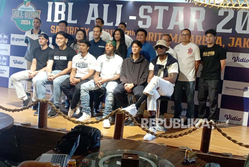 IBL All Star 2024 akan digelar Sabtu (27/4/2024) di Mahaka Arena Kelapa Gading Jakarta. Mempertemukan Pemain Muda dalam tim Future melawan seniornya Tim Legacy. 
