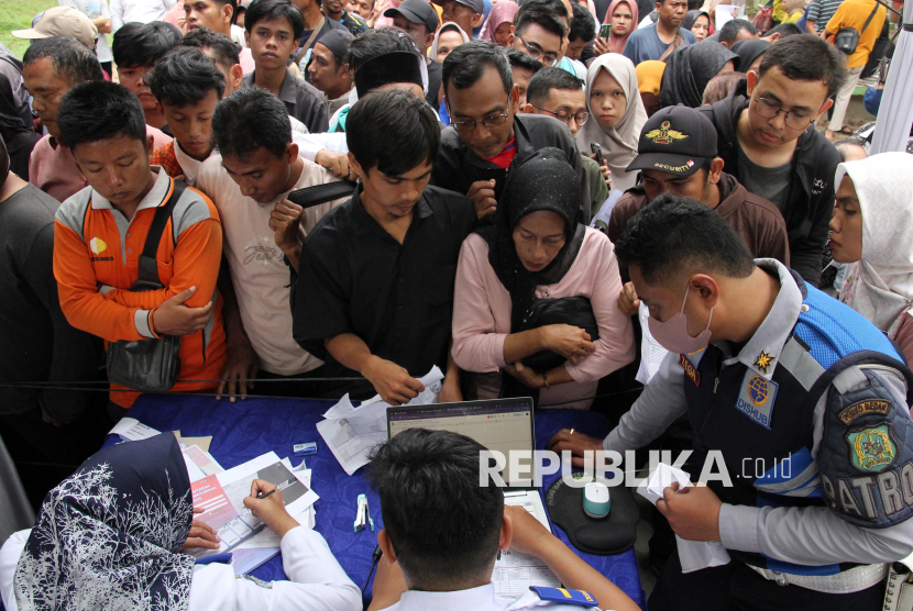 Warga Serbu Pendaftaran Mudik Gratis Lebaran di Medan