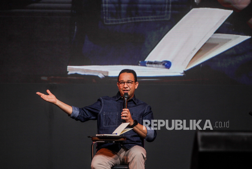 Bakal Calon Presiden dari Koalisi Perubahan Anies Baswedan menyampaikan paparan pada acara IdeaFest 2023 di Jakarta Convention. 