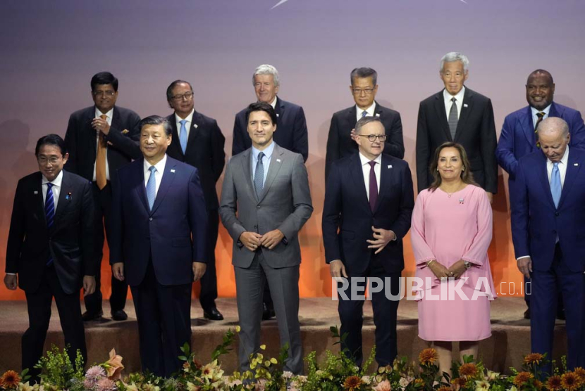 Para pemimpin dunia dalam Asia-Pacific Economic Cooperation (APEC) Summit, Kamis (16/11/2023) di San Francisco. 