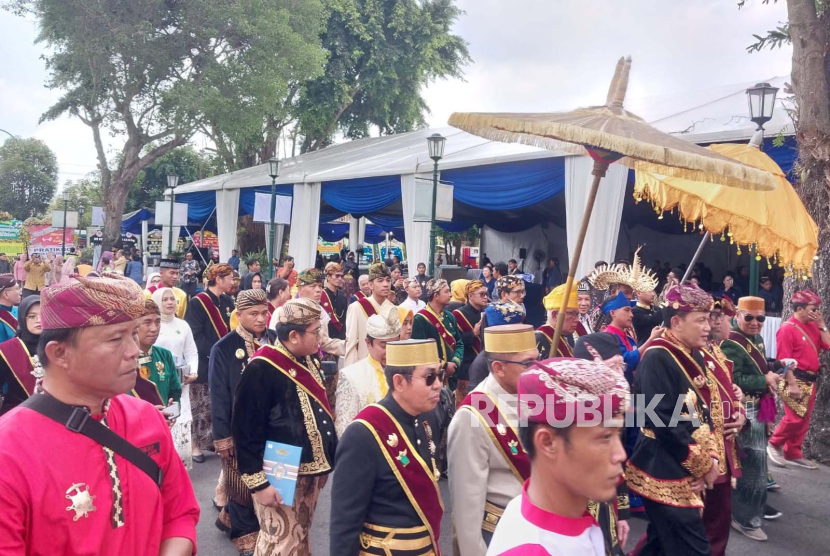 Sebanyak 32 raja se-Indonesia hadiri Dhaup Ageng putra bungsu Paku Alam X, BPH Kusumo Kuntonugroho dengan Laily Annisa Kusumastuti, di Kompleks Puro Pakualaman, Rabu (10/1/2024). 