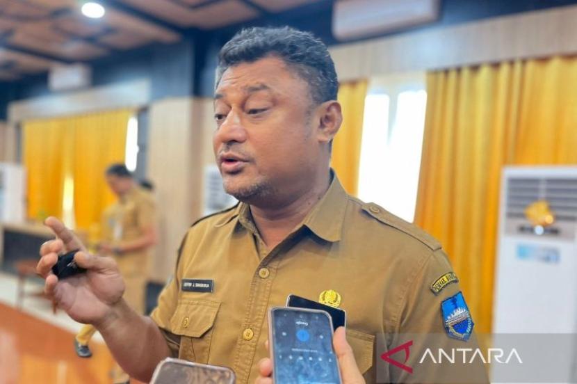 Pemkab Manokwari susun SK perpanjangan jabatan kepala kampung.