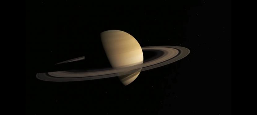 Cincin Saturnus yang Terang, Terbuat dari Apa?