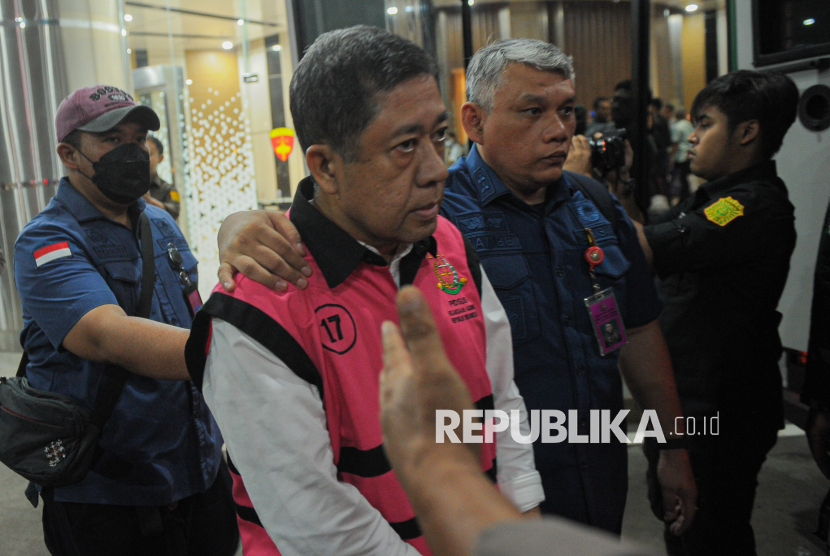 Kejagung Ungkap Peran Tersangka Riza Chalid dan Alfian Nasution pada Korupsi Impor Minyak Pertamina