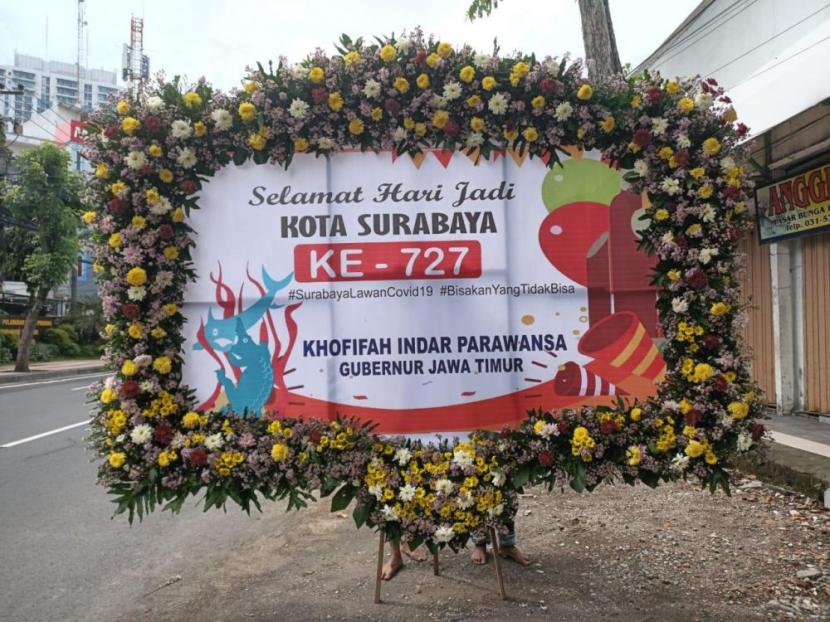 After Before Bunga Ucapan Khofifah untuk Hari Jadi Surabaya