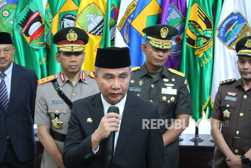 Penjabat (Pj) Gubernur Jawa Barat (Jabar) Bey Machmudin.