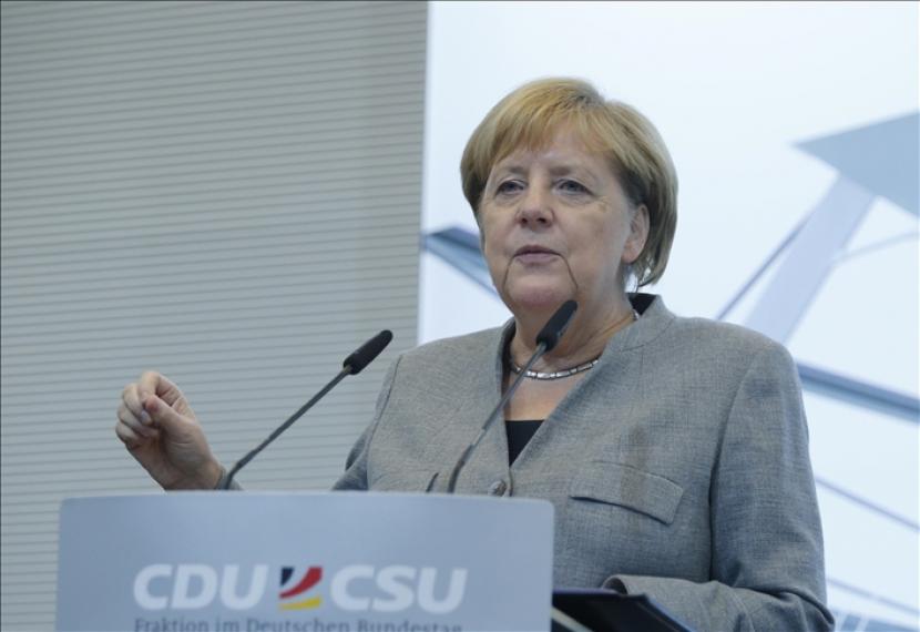 Popularitas partai Kanselir Jerman, Angela Merkel turun akibat krisis Covid-19