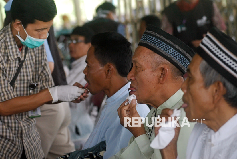 Benarkah Terapi Lintah Punya Manfaat Kesehatan? Ini Penjelasan Pakar