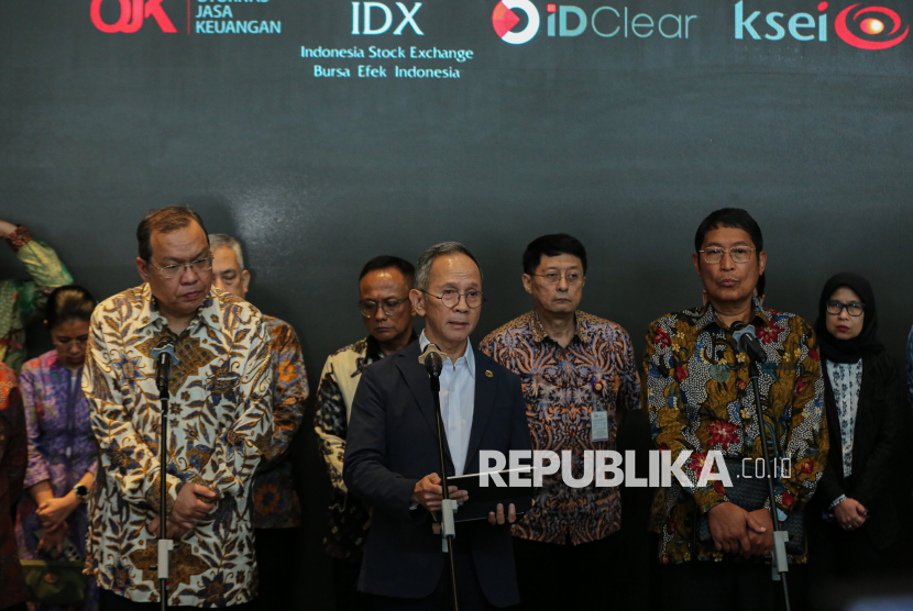 Redam Gejolak Pasar, OJK akan Berkantor di Gedung BEI Mulai Besok