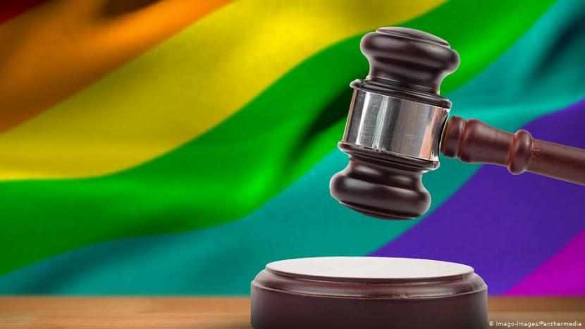 Hukum Islam Terkait LGBT Digugat di Malaysia