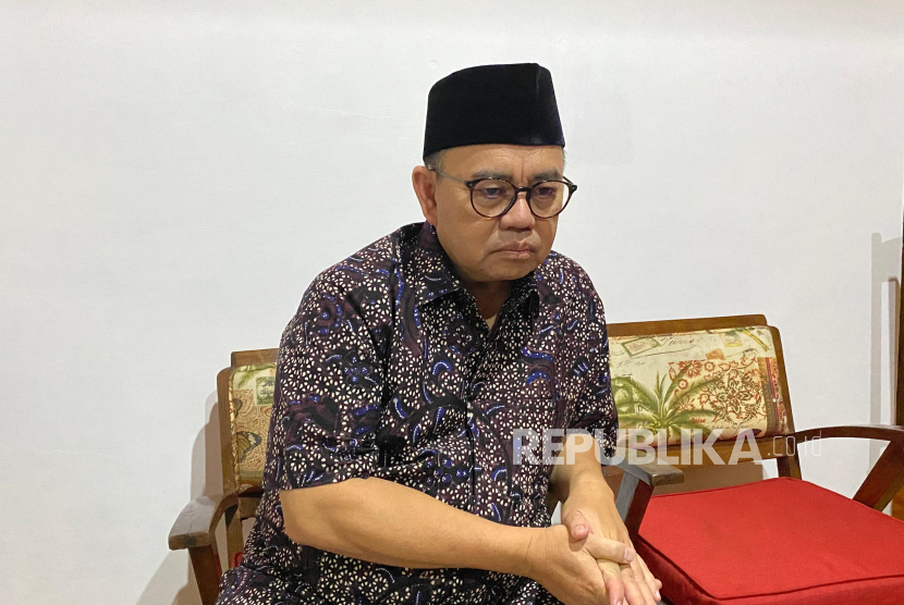 Co-Kapten Timnas AMIN Sudirman Said di Padepokan Kalisoga, Kabupaten Brebes, Jawa Tengah, Kamis (18/4/2024).