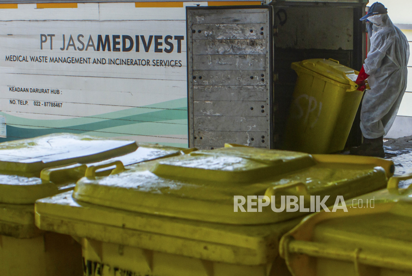 PT Jasa Medivest, Plant Dawuan, Karawang, Jawa Barat. Jasa Medivest telah menangani 5.900 ton limbah B3 infeksiun sepanjang Januari 2021 hingga November 2021.