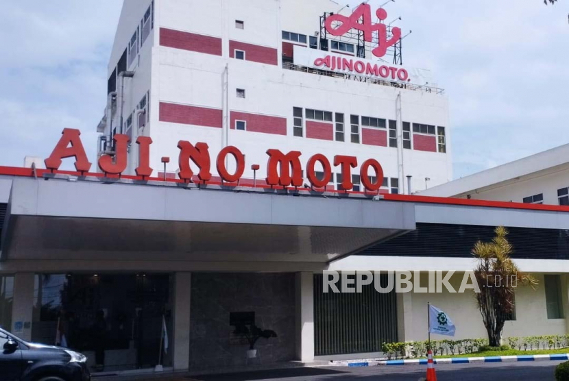 Pabrik PT Ajinomoto Indonesia, Mojokerto, Jawa Timur. Citra sebagai perusahaan yang peduli akan masalah kesehatan dan lingkungan di Indonesia juga diproyeksikan melalui beberapa kegiatan yang dilakukan oleh Health Provider Ajinomoto, sebutan untuk para karyawan Ajinomoto.