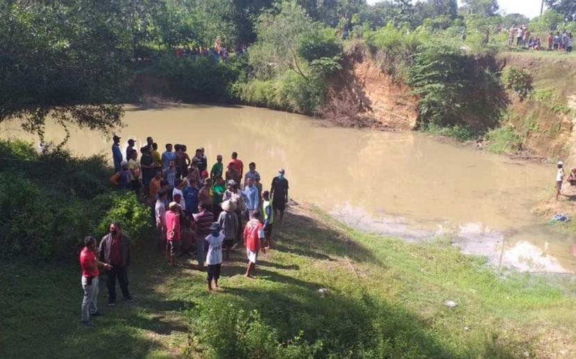 Dua Pelajar SMA di Ngawi Tewas Tenggelam dalam Embung
