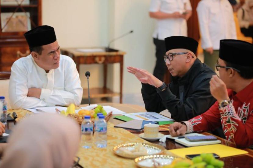 Menteri Pertanian pastikan atasi persoalan singkong di Lampung.