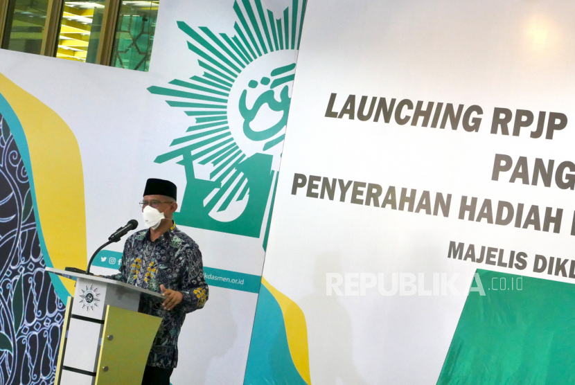 Ketua Umum PP Muhammadiyah Haedar Nashir. Ketum PP Muhammadiyah Minta Masyarakat Proporsional Nilai Kasus Gontor