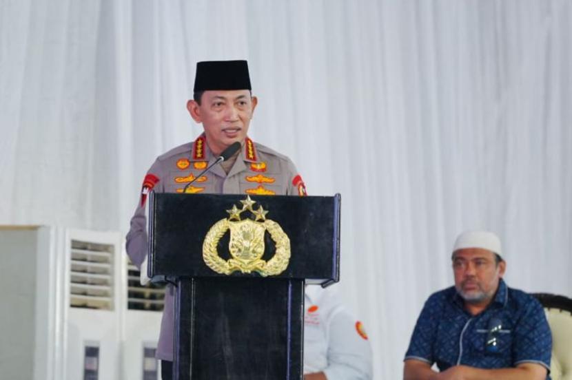 Kapolri ajak masyarakat jaga persatuan saat hadiri Maulid Nabi.