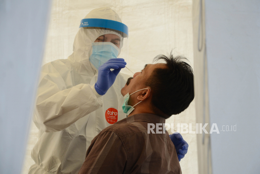 Seluruh pasien positif COVID-19 di Kabupaten Lebak, Banten, dinyatakan sembuh setelah menjalani perawatan medis di RSUD Banten (Foto: ilustrasi swab test)