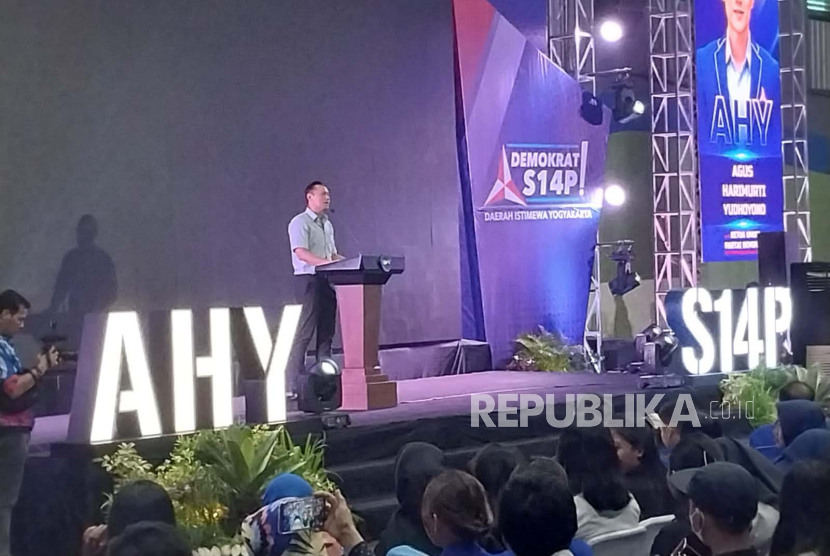 Ketua Umum Partai Demorkat Agus Harimurti Yudhoyono (AHY) saat berkampanye di GOR Kridosono, DIY, Jumat (19/1/2024). 