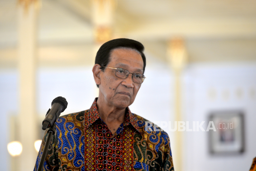 Gubernur DIY sekaligus Raja Keraton Yogyakarta Sri Sultan Hamengku Buwono (HB) X. 