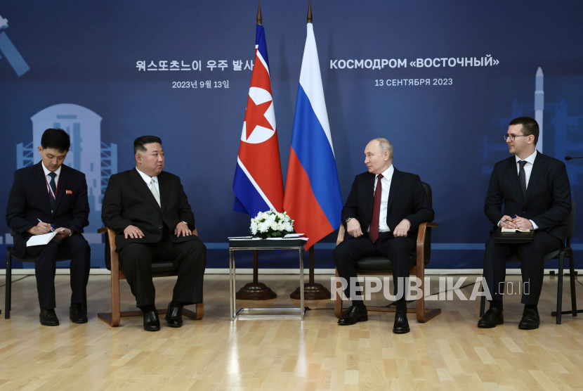 Rusia pada Kamis (14/9/2023) mengecam kritik Amerika Serikat (AS) terkait pertemuan Presiden Vladimir Putin dengan Pemimpin Korea Utara, Kim Jong-un.