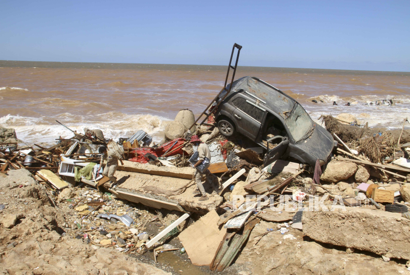 Kerusakan akibat banjir besar terlihat di Derna, Libya, Rabu, 13 September 2023.